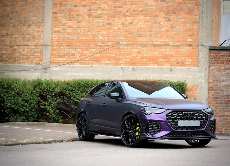 Audi RSQ3 installed with Vossen HF-2 in Satin Black lowered